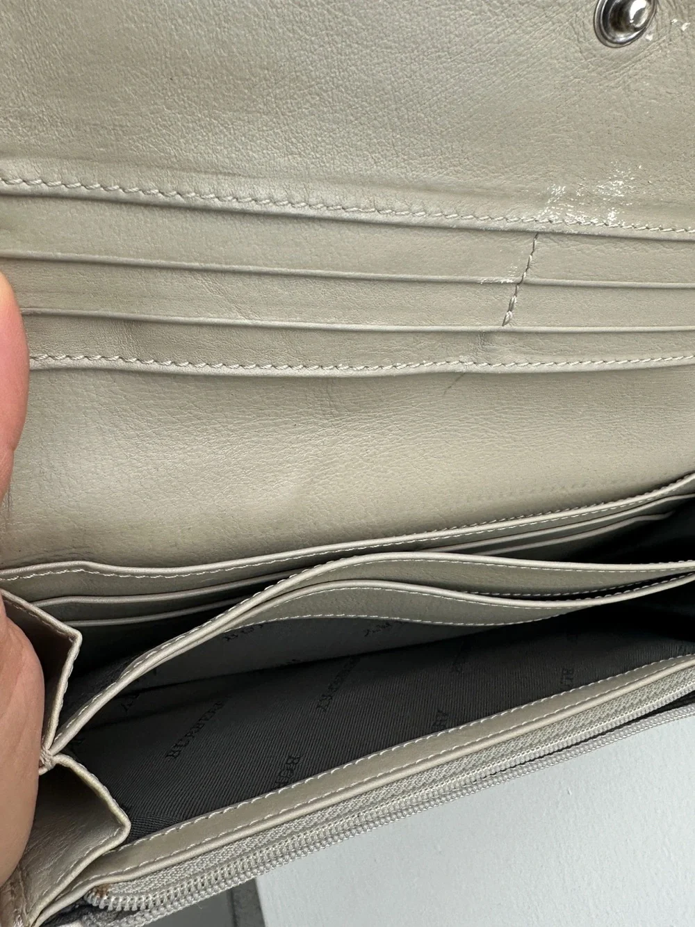 Burberry vintage - Beige and Brown Signature Check Trifold Wallet